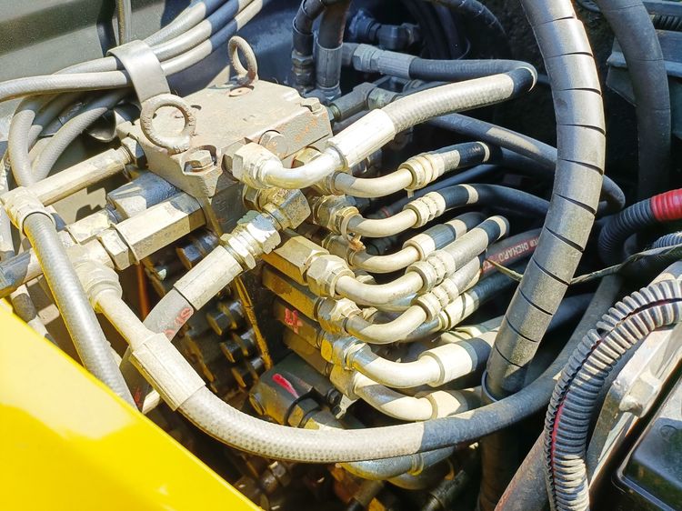  รถขุด แบคโฮ  Komatsu PC40MR  ขนาด 4 ตัน   คอนโทรลน้ำมัน ปั๊มนิ้ว แทรคยาง มีไลน์ไปป์ปิ้ง รูปที่ 15