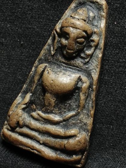 พระผงสุพรรณเนื้อดินครับ รูปที่ 13