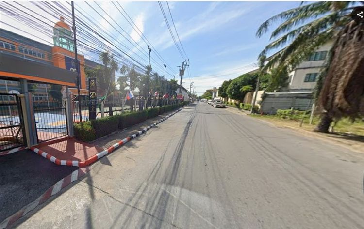 ขายที่ดิน ถนนเฉลิมพระเกียรติ ร.9  ซอย 48 ใกล้โรงเรียนนานาชาติ Pan – Asia  รูปที่ 2