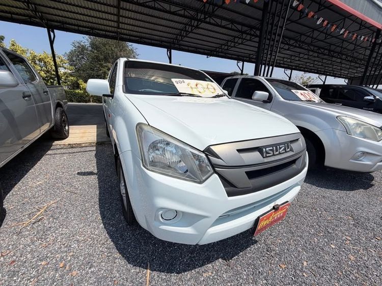 รถ Isuzu D-MAX 1.9 S สี ขาว