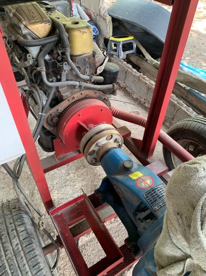 เครื่องสูบน้ำเข้าสวน