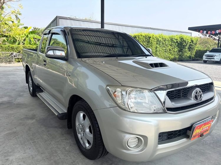 รถ Toyota Hilux Vigo Champ Smart Cab 2.5 E สี เทา