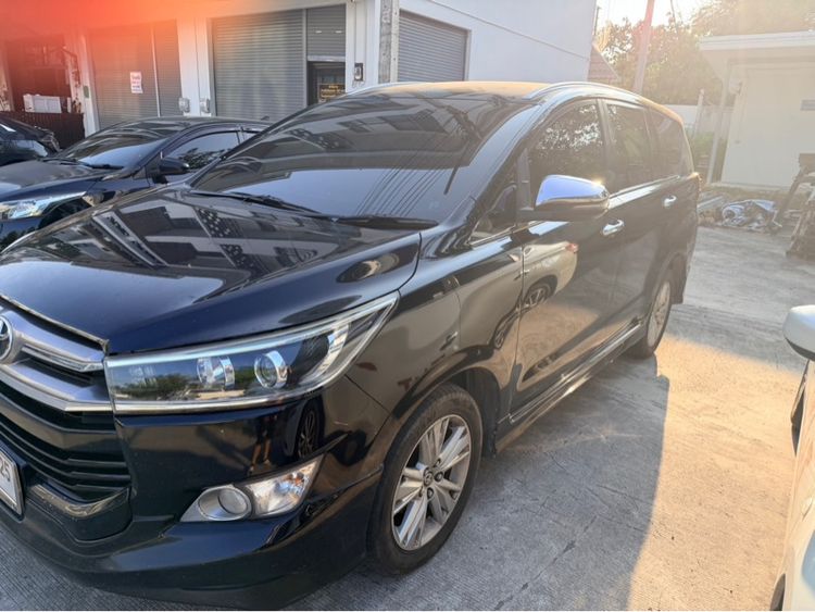 Toyota Innova 2019 2.8 Crysta Premium ดีเซล เกียร์อัตโนมัติ ดำ รูปที่ 4