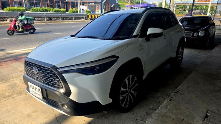 Toyota Corolla Cross 2020 1.8 Hybrid Premium Safety Sedan ไฮบริด ไม่ติดแก๊ส เกียร์อัตโนมัติ ขาว รูปที่ 3
