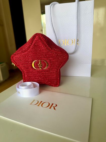 ไม่ระบุ แดง อื่นๆ กระเป๋าและกล่องเก็บเครื่องสำอาง Dior ของแท้ ชุด Dior Lunar New Year 2026 