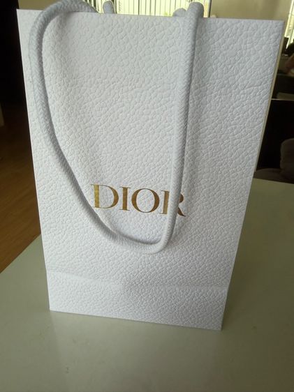 กระเป๋าและกล่องเก็บเครื่องสำอาง Dior ของแท้ ชุด Dior Lunar New Year 2026  รูปที่ 6