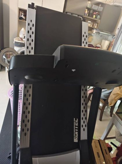 ขายลู่วิ่ง IRONTEC ไม่ได้ใช้ส่วนใหญ่แขวนผ้า จาย13900บาท