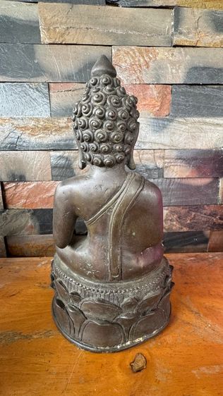 พระสิงห์หนึ่งเชียงแสนปางสะดุ้งกลับหน้าตัก5นิ้ว รูปที่ 3