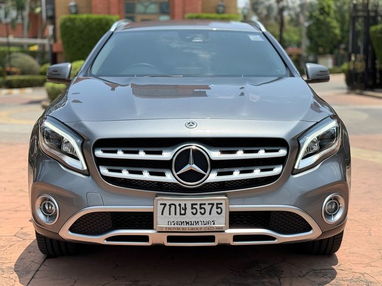 Mercedes-Benz GLA-Class 2018 GLA200 Utility-car เบนซิน เกียร์อัตโนมัติ เทา รูปที่ 2