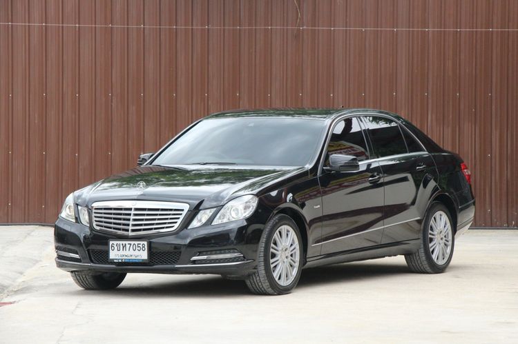 รถ Mercedes-Benz E-Class E250 CDI สี ดำ