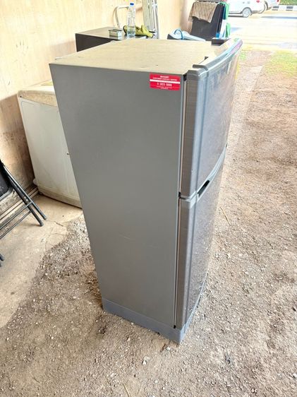 ตู้เย็น 2 ประตู 5.9 คิว sharp  รูปที่ 4