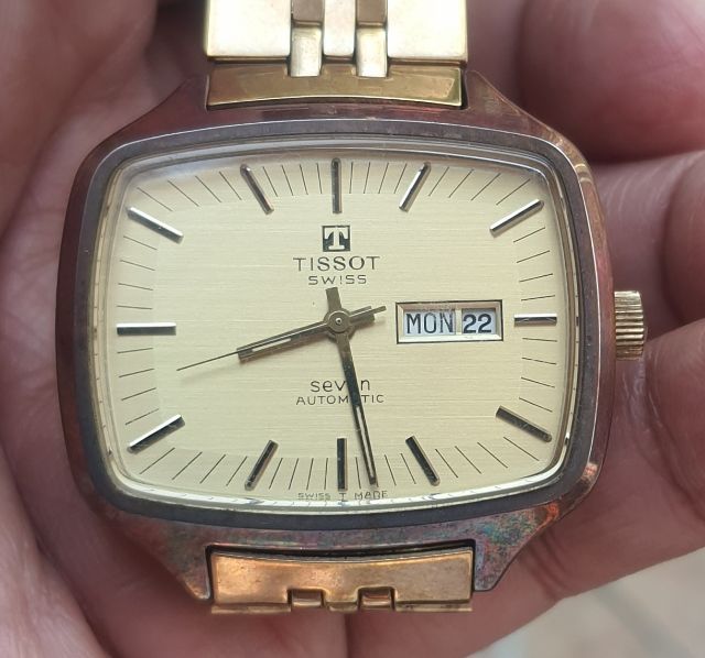 นาฬิกา TISSOT SWISS เดิมๆเดินปกติ รูปที่ 2