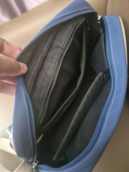 กระเป๋าสะพายlacoste รูปที่ 2