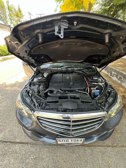 Mercedes-Benz E-Class 2015 E300 Sedan Hybrid (Diesel) เกียร์อัตโนมัติ เทา รูปที่ 3