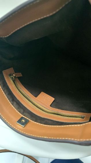 cucci สภาพดี ขนาด8 รูปที่ 7