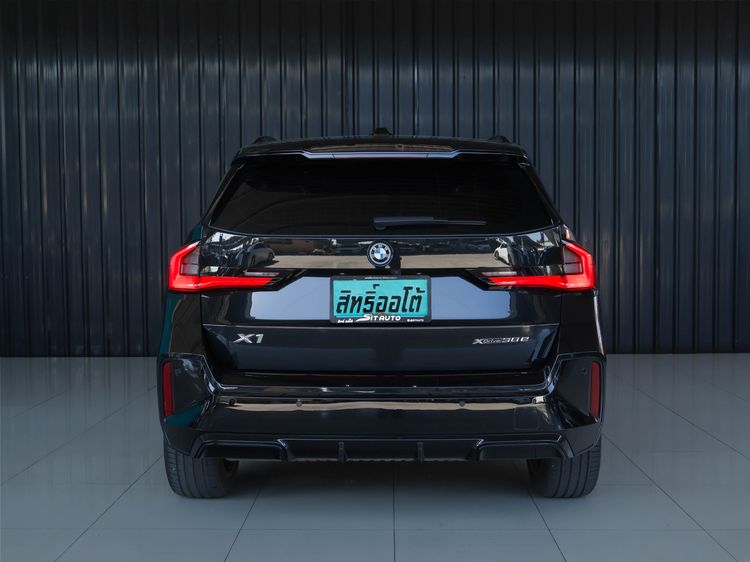 BMW X1 2024 1.5 xDrive30e M Sport 4WD Utility-car ปลั๊กอินไฮบริด (PHEV) ไม่ติดแก๊ส เกียร์อัตโนมัติ ดำ รูปที่ 3