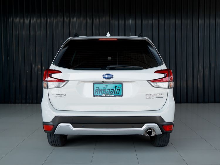 Subaru Forester 2020 2.0 i-S EyeSight Utility-car เบนซิน ไม่ติดแก๊ส เกียร์อัตโนมัติ ขาว รูปที่ 3