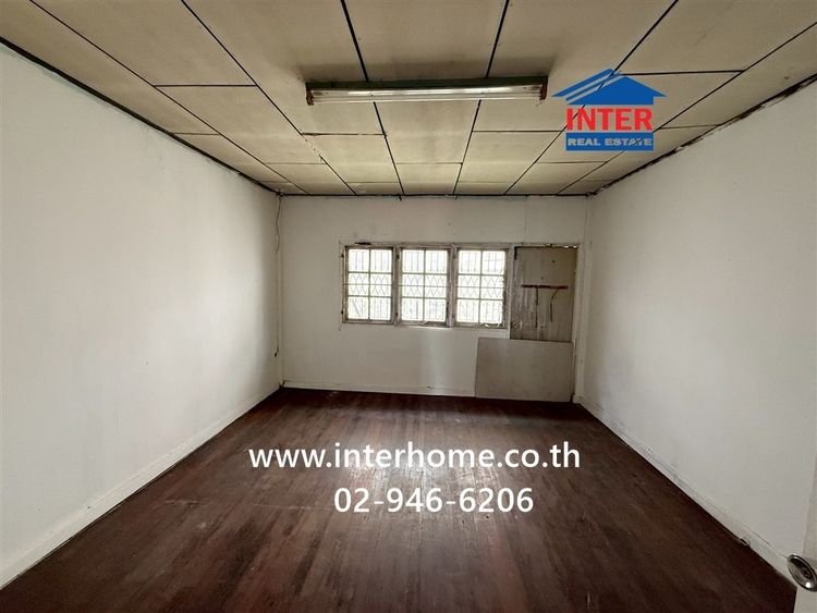 ทาวน์เฮ้าส์ 2 ชั้น 18 ตร.ว. หมู่บ้านเสนาวิลล่า84 ซอย7 ใกล้เดอะมอลล์บางกะปิ ซอยเสนาวิลล่า84 ถนนแฮปปี้แลนด์ ถนนนวมินทร์ เขตบางกะปิ กรุงเทพ รูปที่ 4