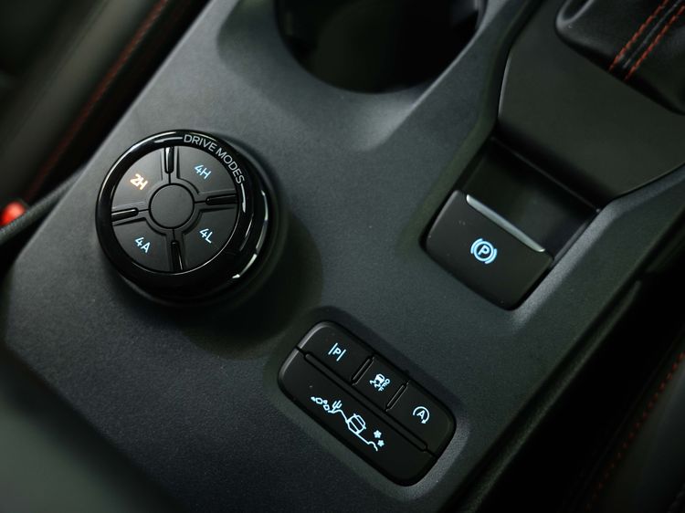 Ford Ranger 2024 Raptor 3.0L V6 Twin-Turbo EcoBoost 4x4 Pickup เบนซิน ไม่ติดแก๊ส เกียร์อัตโนมัติ ขาว รูปที่ 4