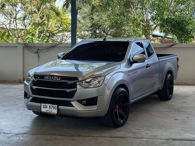 Isuzu D-MAX 2022 1.9 S Pickup ดีเซล ไม่ติดแก๊ส เกียร์ธรรมดา บรอนซ์เงิน