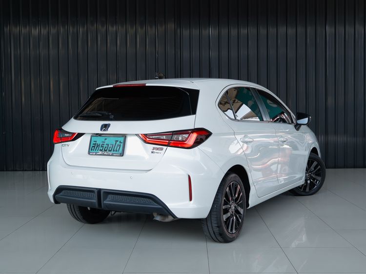 Honda City 2021 1.5 e:HEV RS Sedan ไฮบริด ไม่ติดแก๊ส เกียร์อัตโนมัติ ขาว รูปที่ 4