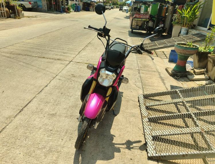 🛵ยังไงก็ขาย ZOOMER-X ปี 57(งดต่อ ขายตามสภาพ) เครื่องดี สีสวย สตาร์ทมือ เล่มชุดโอนครบ+เปลี่ยนถ่ายน้ำมันเครื่องฟรี ไม่มีส่งฟรี รูปที่ 4