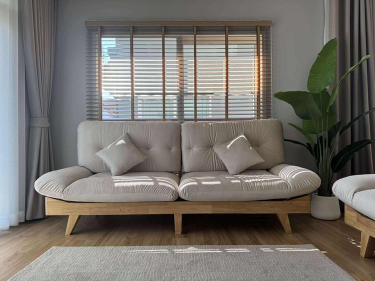 โซฟา Japandi ไม้ เบาะครีม สภาพใหม่มาก รูปที่ 4