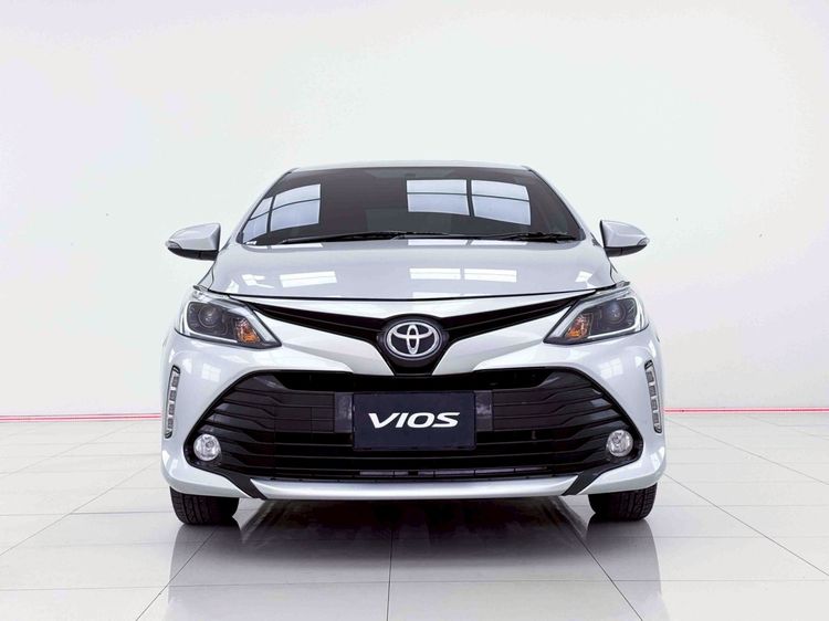 Toyota Vios 2022 1.5 Mid Sedan เบนซิน ไม่ติดแก๊ส เกียร์อัตโนมัติ เทา รูปที่ 3
