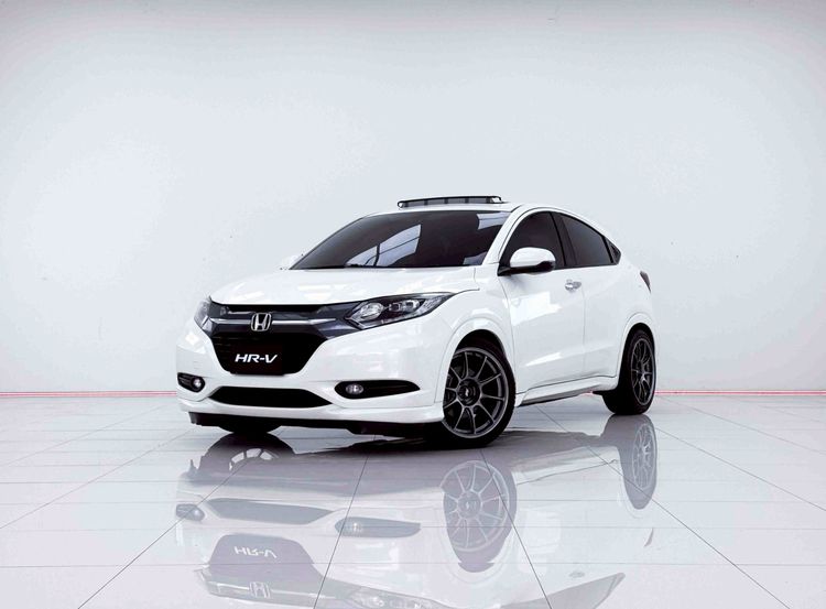 รถ Honda HR-V 1.8 EL สี ขาว
