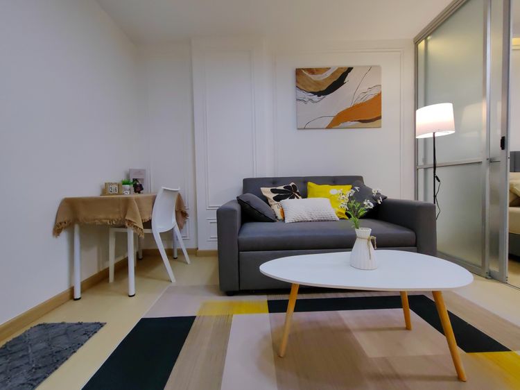 Sansiri ไม่อนุญาต ตกแต่งครบ 2025 ขายห้องรีโนเวทแล้ว ดีคอนโดกะทู้ หิ้วกระเป๋าเข้าอยู่ได้เลย รูปที่ 2