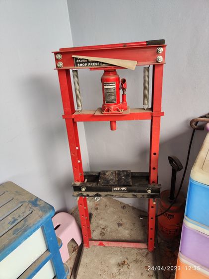 แท่นอัดไฮดอริก 12 ตัน รูปที่ 2