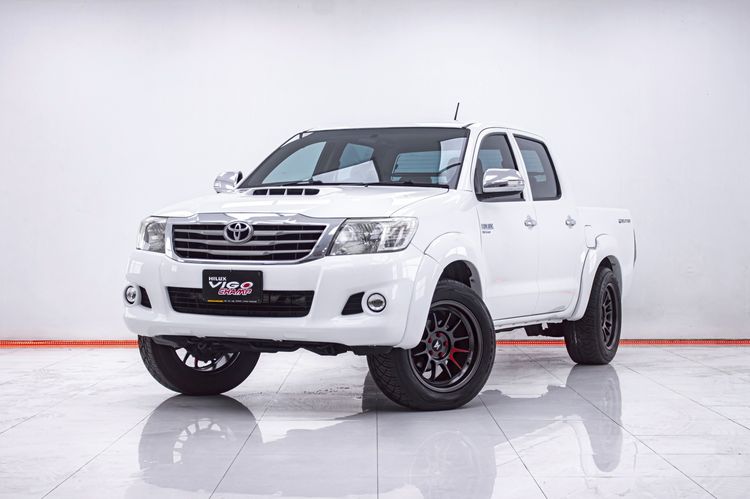 รถ Toyota Hilux Vigo Champ Double Cab 2.5 G สี ขาว