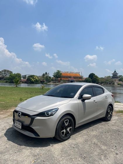 Mazda Mazda 2 2024 1.3 Skyactiv-G C Sedan Sedan เบนซิน ไม่ติดแก๊ส เกียร์อัตโนมัติ น้ำตาล รูปที่ 2
