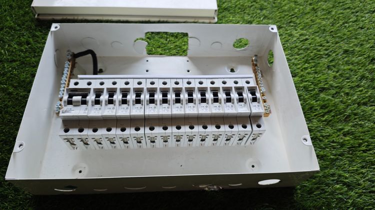 ขายตู้ไฟ SIEMENS พร้อมเบรกเกอร์ มือสอง รูปที่ 5