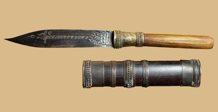 มีดหลวงพ่อเดิม วัดหนองโพ ยาว 5 นิ้ว  รูปที่ 2