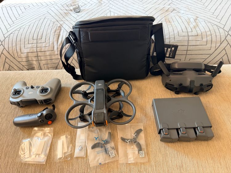 ขาย DJI Avata 2 ชุดเต็ม แบต 3 ก้อน + Goggles 3 + FPV Remote Controller 3 นัดรับแถว EmQuartier