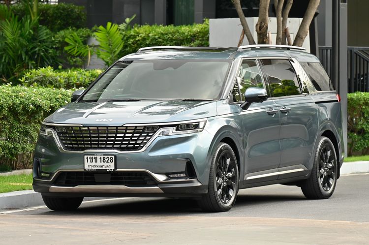 รถ Kia Carnival 2.2 SXL สี ฟ้า