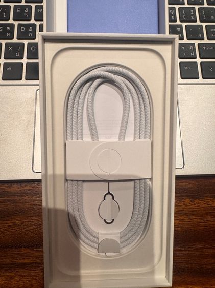 iPhone 16 512 สีฟ้า รูปที่ 4