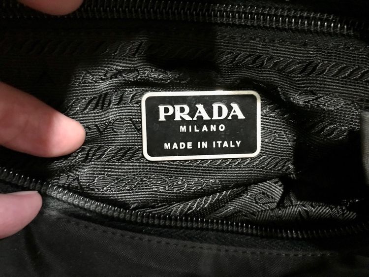 PRADA ของแท้ สีดำ สภาพดี รูปที่ 10