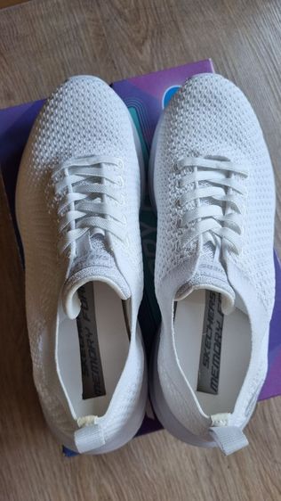 รองเท้าลำลองผู้หญิงสีขาว เบอร์ 37 รูปที่ 4