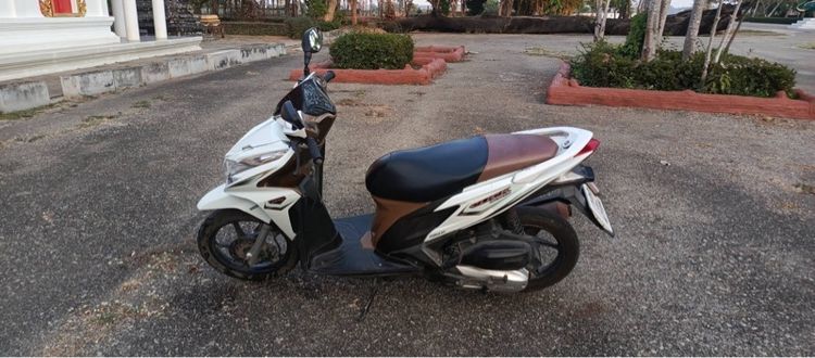 Honda Click125i ปี 2013 รูปที่ 4