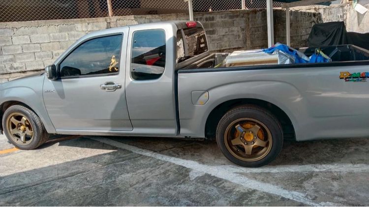 Isuzu D-MAX 2006 2.5 SLX Ddi i-TEQ Pickup ดีเซล ไม่ติดแก๊ส เกียร์ธรรมดา เทา รูปที่ 2