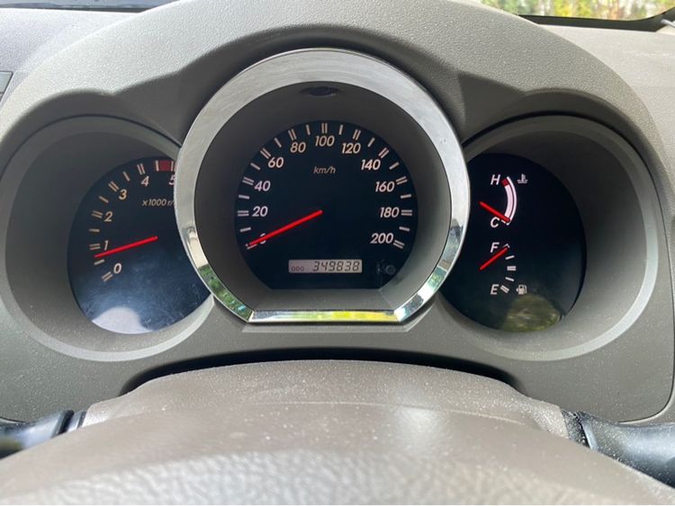 Toyota Fortuner 2007 3.0 V 4WD Utility-car ดีเซล เกียร์อัตโนมัติ เทา รูปที่ 3