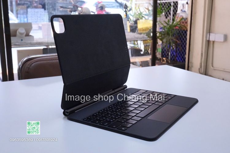 Magic Keyboard สำหรับ iPad Pro 11 นิ้ว (รุ่นที่ 2) ครบกล่อง  รูปที่ 3