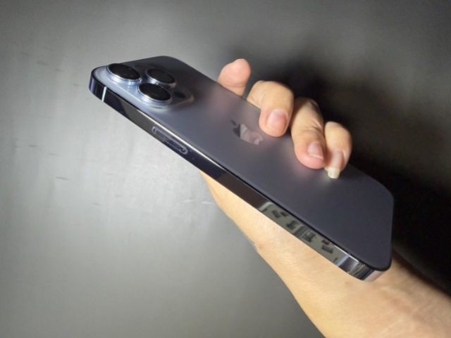 iPhone 13 Pro 128 GB  มือ2 สีเซียร่าบลู 
สภาพสวยๆ พร้อมใช้งาน
12000งดต่อลดแล้วจาก(13,200)เปลี่ยนแบตจากศูนย์ให้ใหม่แล้ว สภาพแบต100เปอร์เซน รูปที่ 3