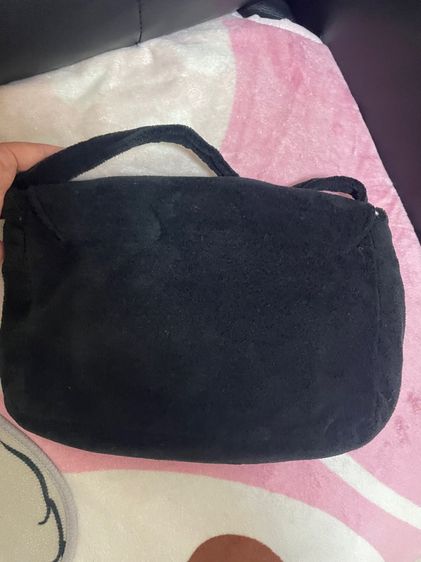 กระเป๋าสะพายข้างกำมะหยี่ รูปที่ 2