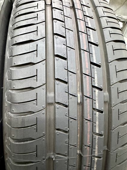 ยางถอดป้ายแดงขอบ 16” ยี่ห้อ BRIDGESTONE รุ่น ECOPIA EP150 ขนาด 185-55R16 ปี 24 สีเส้นตุ่มหน้ายางยังอยู่ครบ  รูปที่ 7