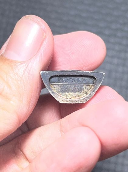 หลวงพ่อโสธร รุ่น80ปี กรมตํารวจ เนื้อเงินพ่นทรายผิวเดิมๆนอนกล่อง รูปที่ 4