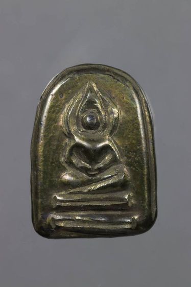 พระเครื่อง รูปที่ 2