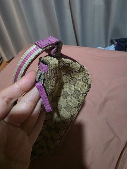 Gucci Boat Pochette Vintage ✨ รูปที่ 2